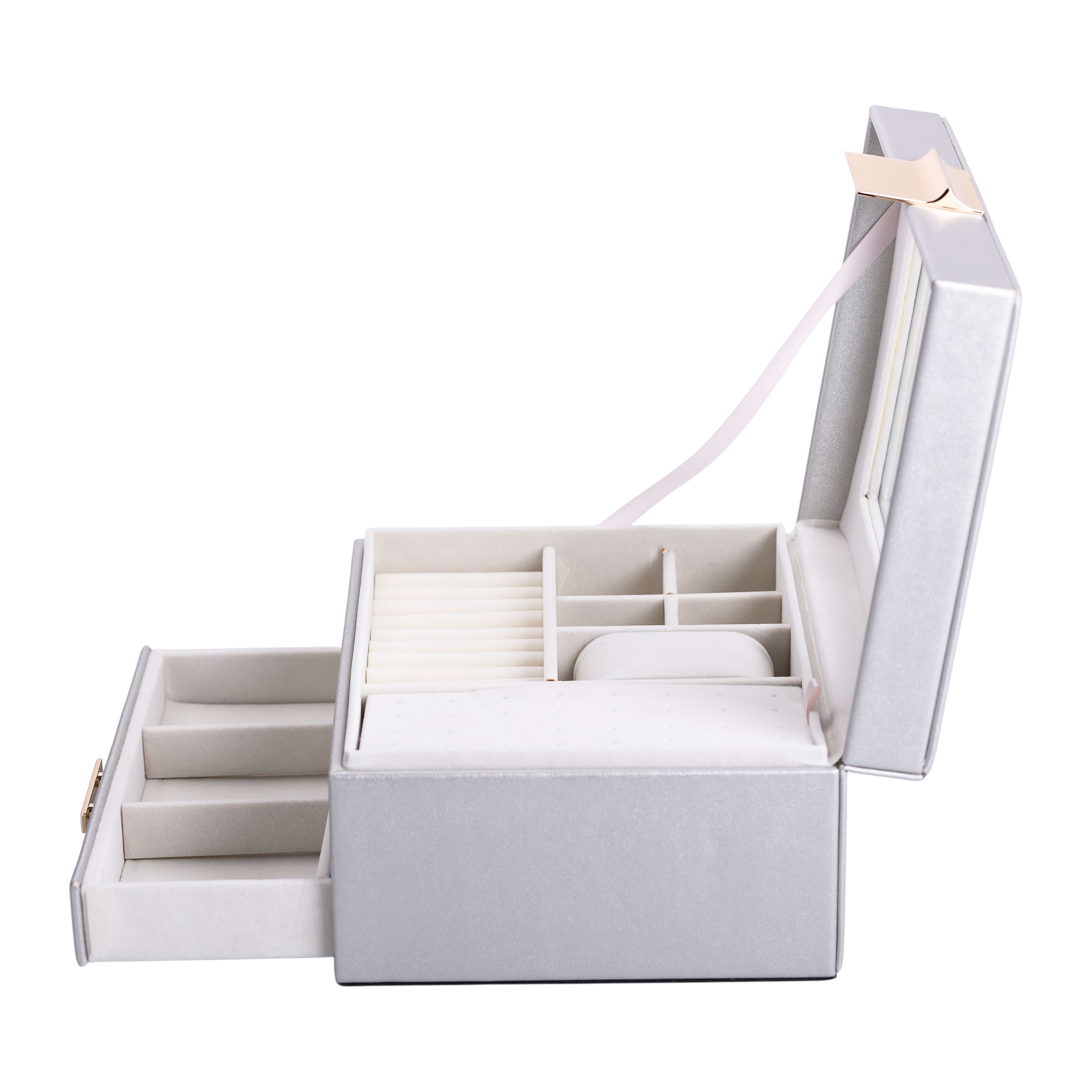 Шкатулка-органайзер для украшений 23х17х11см, серый Шкатулка-органайзер для украшений 23х17х11см, серый